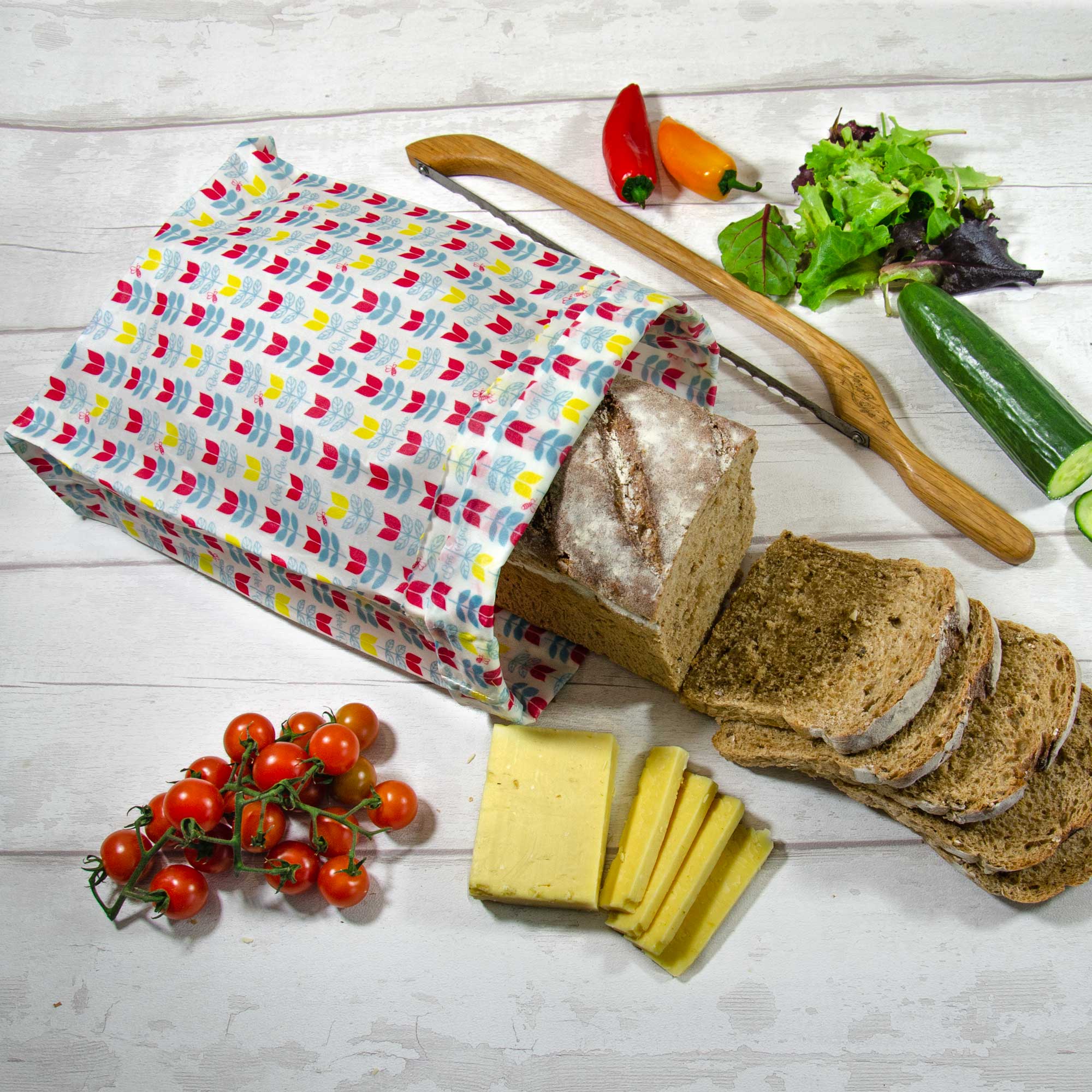 Large beeswax bread bag with sewn gusset beebee leaf